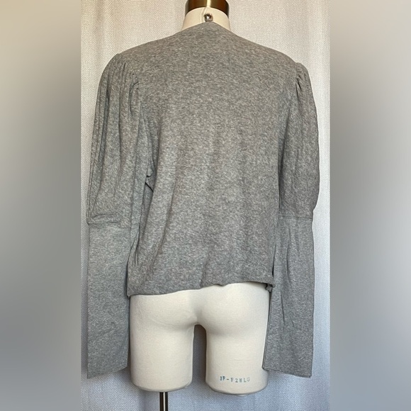 NWT Goldie Inside Out Puff Sleeve - Picture 2 of 7